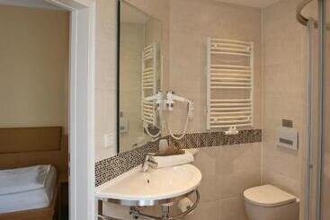 فندق Wehlener Hof