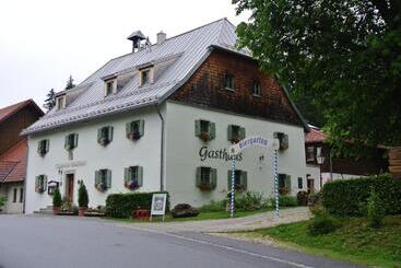 Hotel Zwieseler Waldhaus