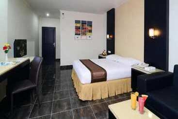 호텔 D Arcici  Plumpang