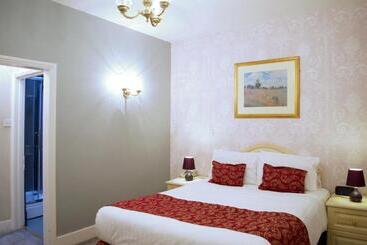 בית מלון כפרי The Gordon House