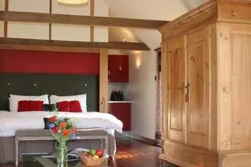 Aamiaismajoitus (B&B) Knelle Dower Studio