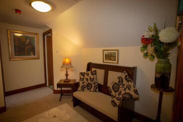 Bed and Breakfast Springburn Farmhouse