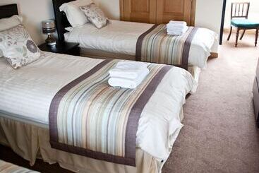 Bamflatt Farm Bed & Breakfast