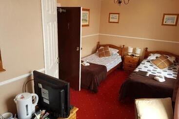 مبيت وإفطار Molyneux Guesthouse