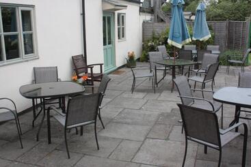 ベッドアンドブレックファースト The Farmers Arms