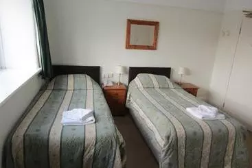 Hotel Alison Park