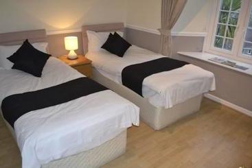 בית מלון כפרי Brewers Lodge