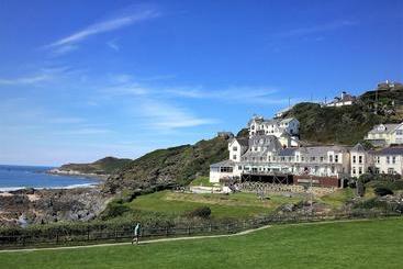 בית מלון כפרי Watersmeet