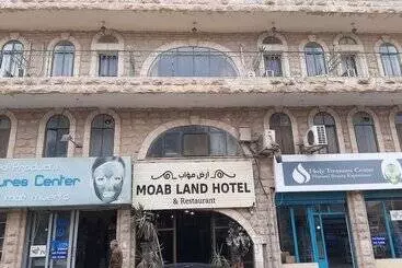 هتل Moab Land