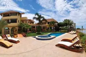 Bed and Breakfast Boutique Playa Canela Ecuador
