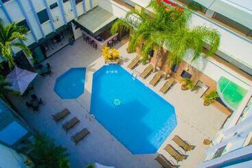 Hotel Presidente Beach Salinas