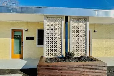 Hotelli New South Motor Inn