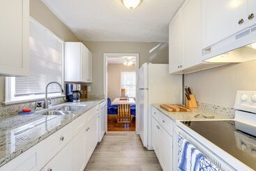 קוטג'' Pet Friendly Georgia Retreat W/ Fire Pit & Porch!