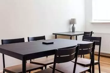 Residenssi Beautiful 4 Bed House In Bootle