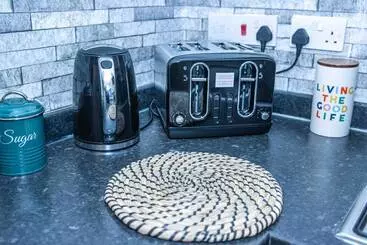 Residenssi Dudley 3bedroom Home Perfect For Long & Short Stay