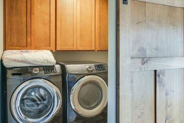 별장 Spacious Priest River Retreat: 35 Mi To Schweitzer