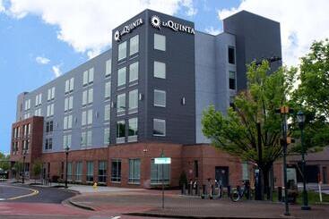 Hotell La Quinta Inn & Suites By Wyndham Chattanooga Downtown/south