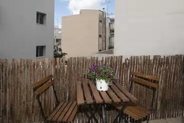 Huoneistohotelli Kalamata Art Rooms