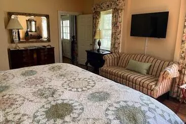 ベッドアンドブレックファースト The Virginia Cliffe Inn