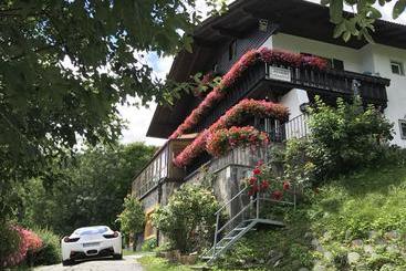 酒店 Alpenblick Bed & Breakfast