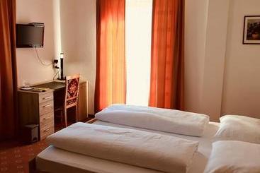 בית מלון כפרי Alpenblick Bed & Breakfast