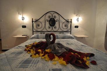 בית מלון כפרי Sweetdreams Guest House