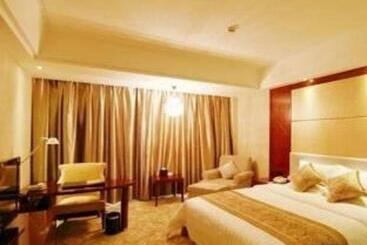 Отель Huayang New Century International