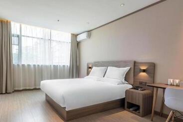 Hanting Hotel Xiamen Airport Chenggong Avenue