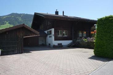 관광객 아파트 Chalet Aebnetbode