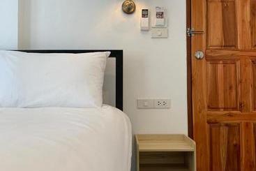 Chaweng Best Hotel And Hostel Samui