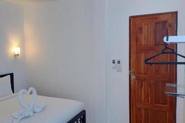 Chaweng Best Hotel And Hostel Samui