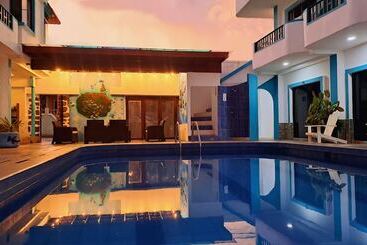 Отель Galapagos Paradise