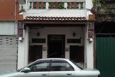 Hotel Spot On 89707 River View Guest House