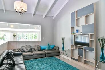 Pensió Albeit Lodge