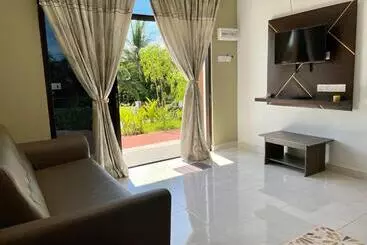 ペンション Laura Guest House Langkawi