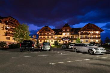 Aparthotel Apartmány Deluxe Lomnica