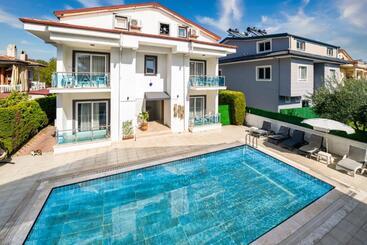 Aparthotel Masal Apart