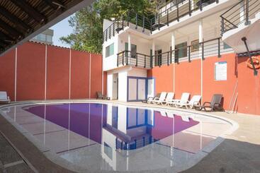 Hotel Cabañas Los Héroes