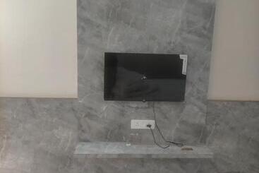 Hotel Shreeradhepalace