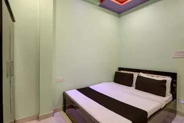 Hotel Oyo Kings Farm