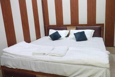 Hotel Shree Ayodhya Darshan Palace