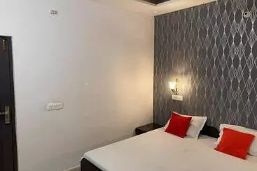 Hotelli Royal Orbit