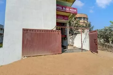 Oyo Flagship Hotel Blue Moon