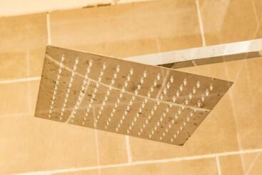 پانسیون Shape Inn Guest House