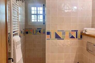 Bed and Breakfast La Rainette En Provence