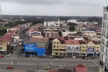 アパートホテル Homestay De’viana Nms Residence