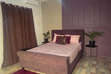 پانسیون House Of Zen