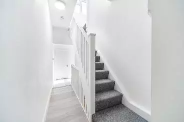 Majatalo Modern Studio Room By Livestay Short Lets & Serviced Accommodation London