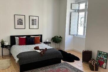 Pensión New Downtown Master Suite