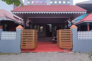 Pensjonat Thaikkatukara Residency